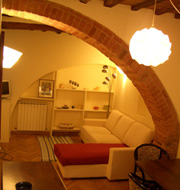 Luxury apartment for rent in Siena city center :: Montanini ::